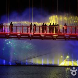 예당호 출렁 다리