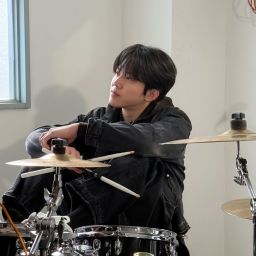 『ドウン』センイルカフェ🎂 Thumbnail