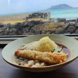 给大家提供美味一餐的济州美食店