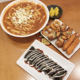 Hong Ma Tteok (Hongdae Main Branch)