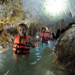 툴룸: 세노테 가이드 투어 + 점심 + 왕복 교통편