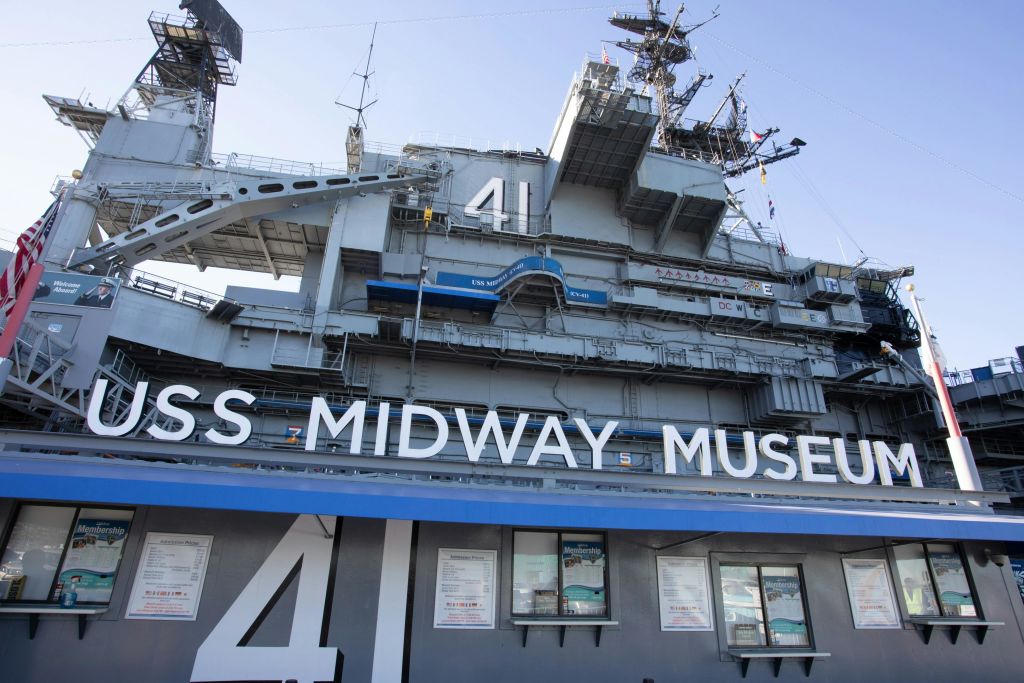 USS 미드웨이