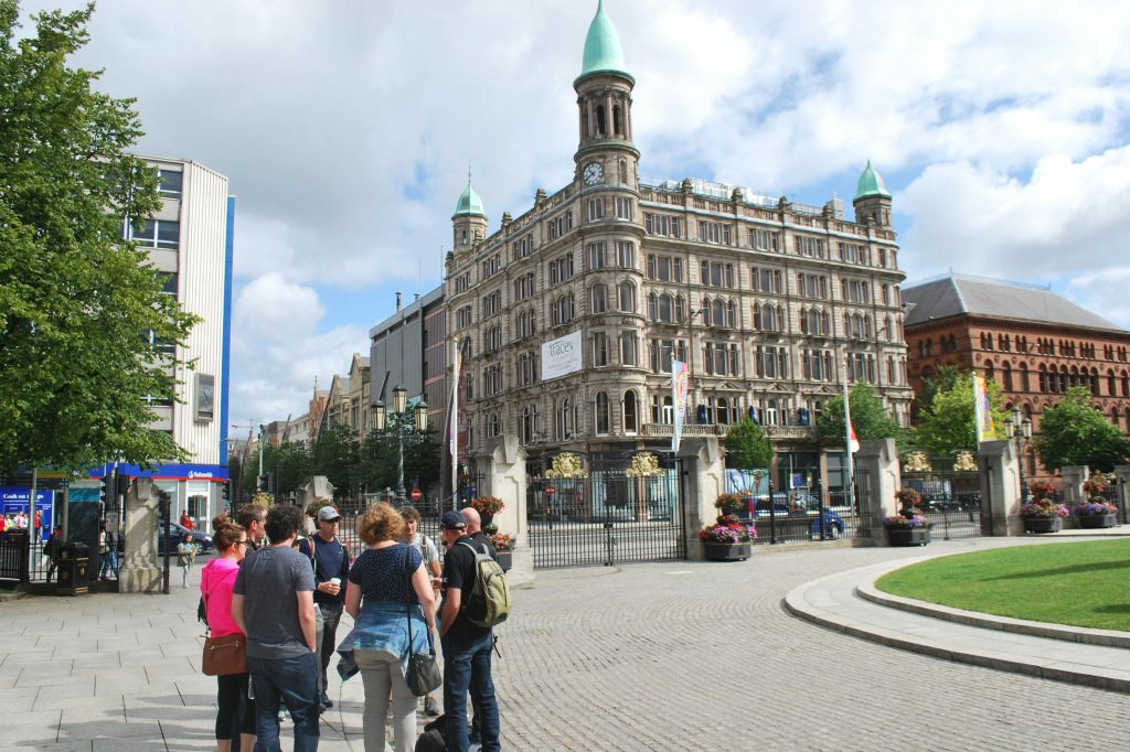 도니골플레이스