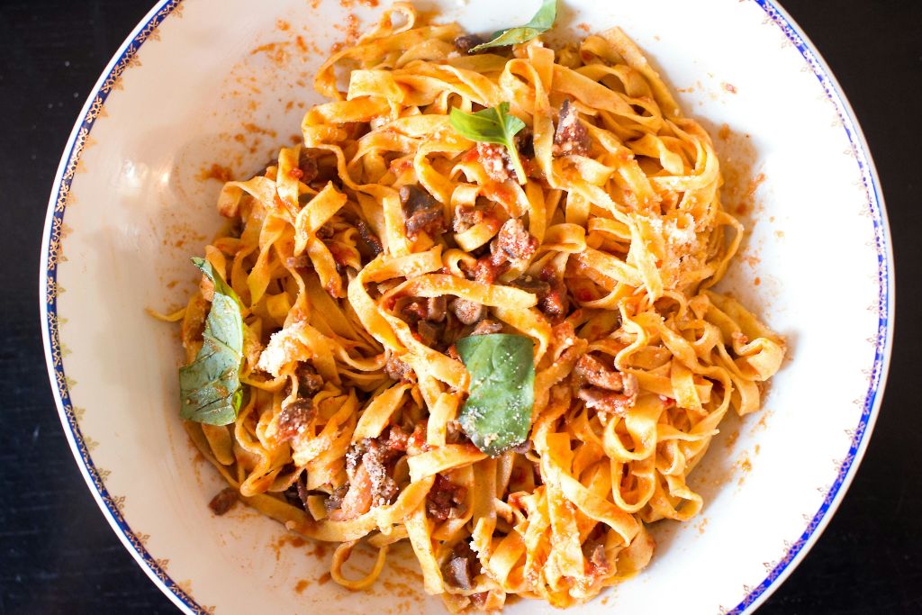 샘플 요리: 페투치네