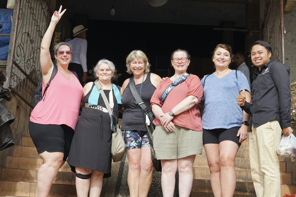 발리 전통 시장 방문