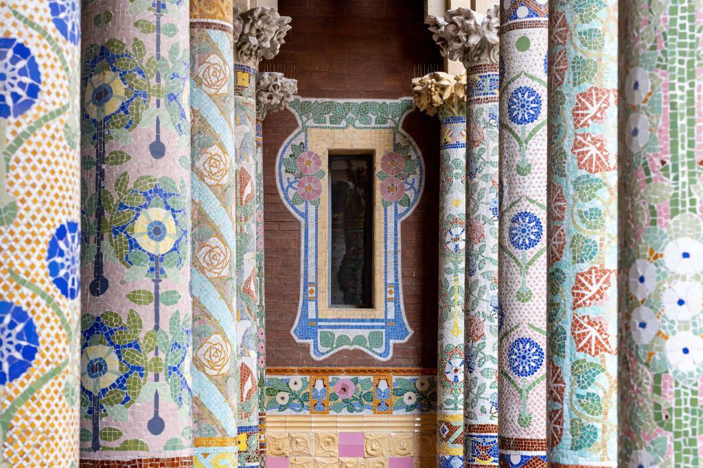 발코니 기둥 밀레 룸