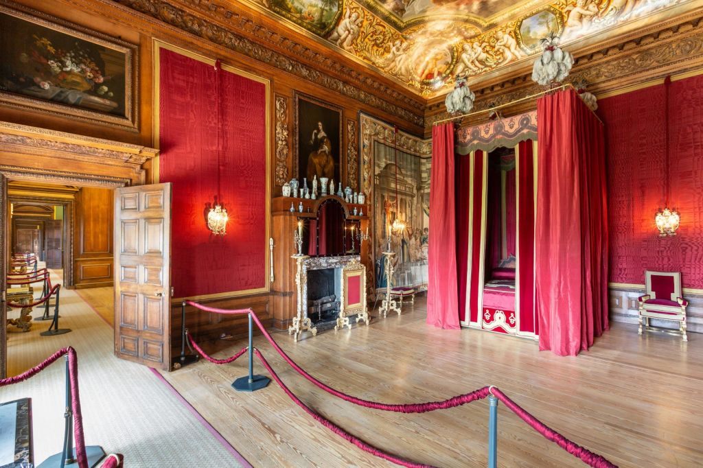 킹스 그레이트 베드 챔버, 킹스 아파트 - 햄프턴 코트 팰리스