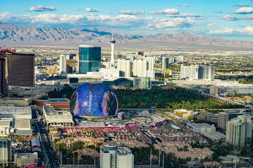 후버 댐과 라스베이거스 스트립 헬리콥터 탑승