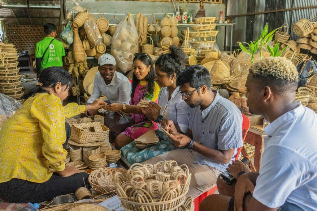 등나무 바구니 짜기