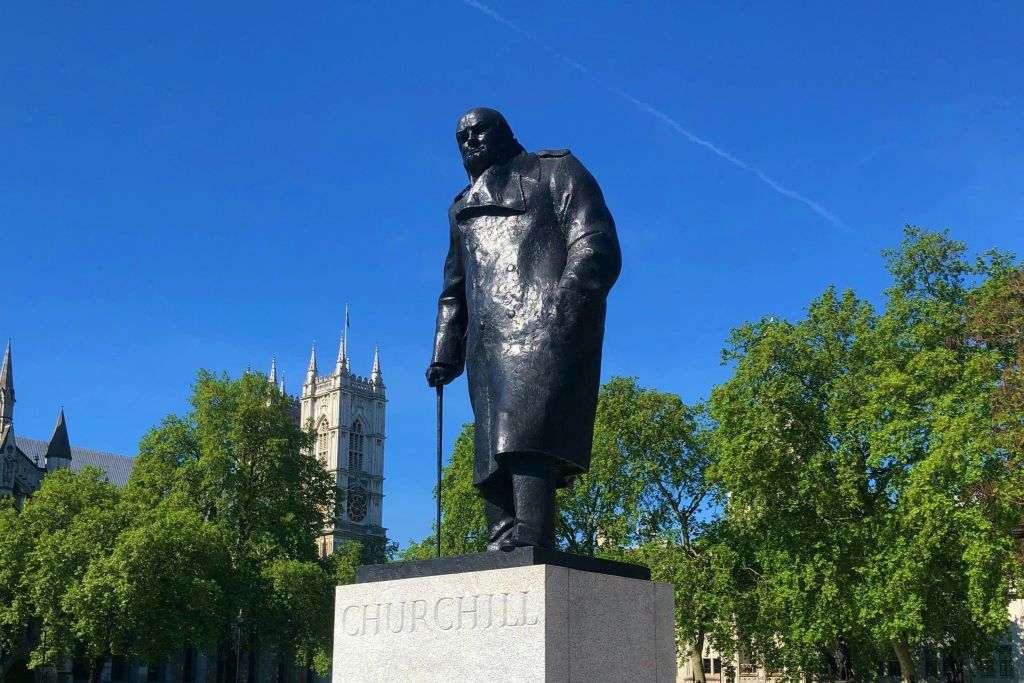 윈스턴 처칠 동상