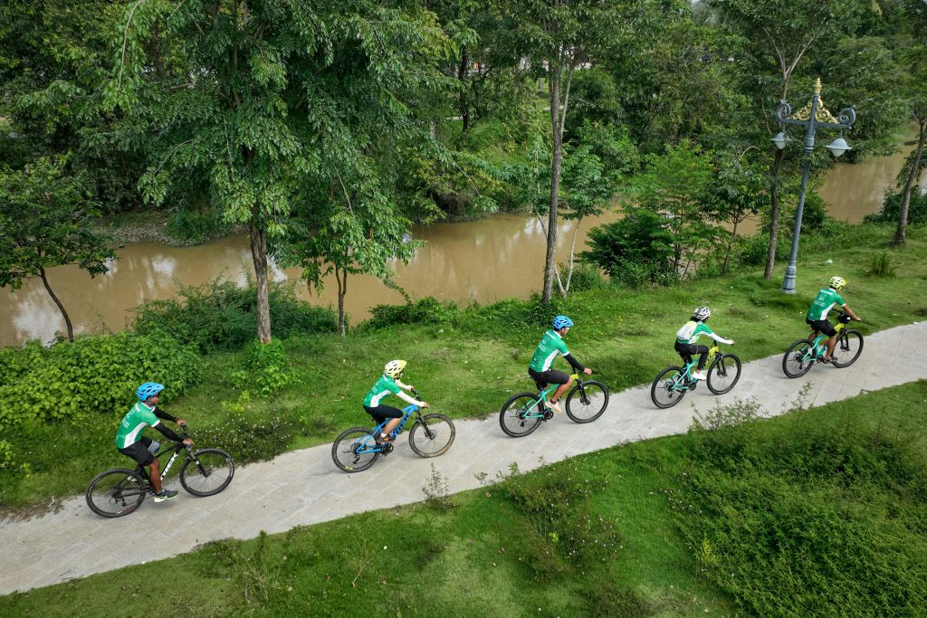 La visita en bicicleta por la ciudad incluye muchas de las atracciones más populares en bicicleta.