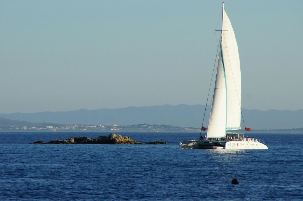 카다케스 요트 여행