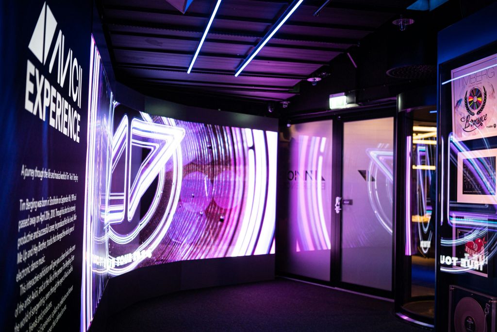 Avicii Experience 입구.