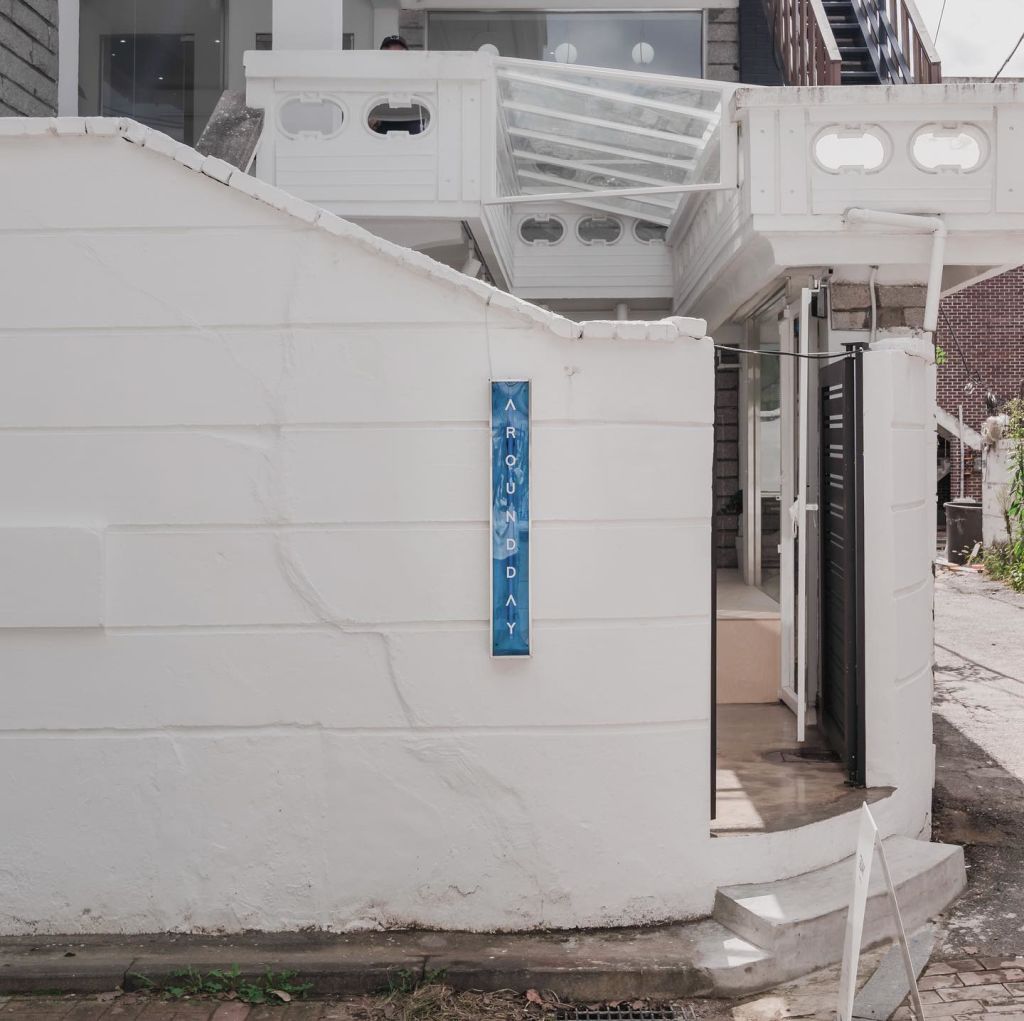 AROUNDDAY Thumbnail 2