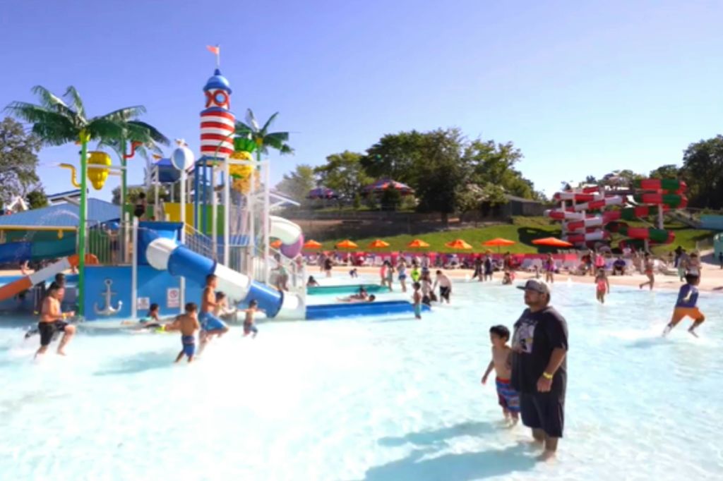 산타 스프링스 즐기기