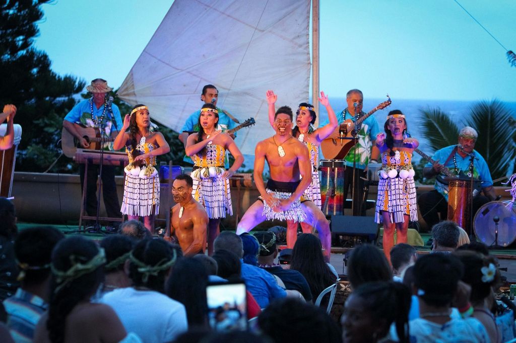 알로하 카이 루아우