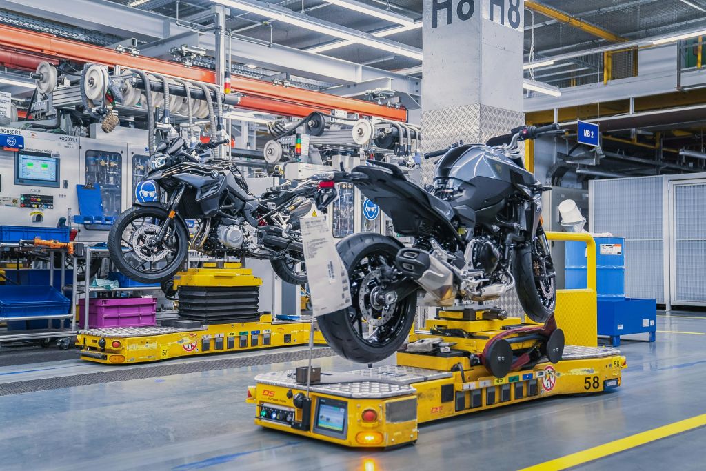 BMW 오토바이 가이드 투어