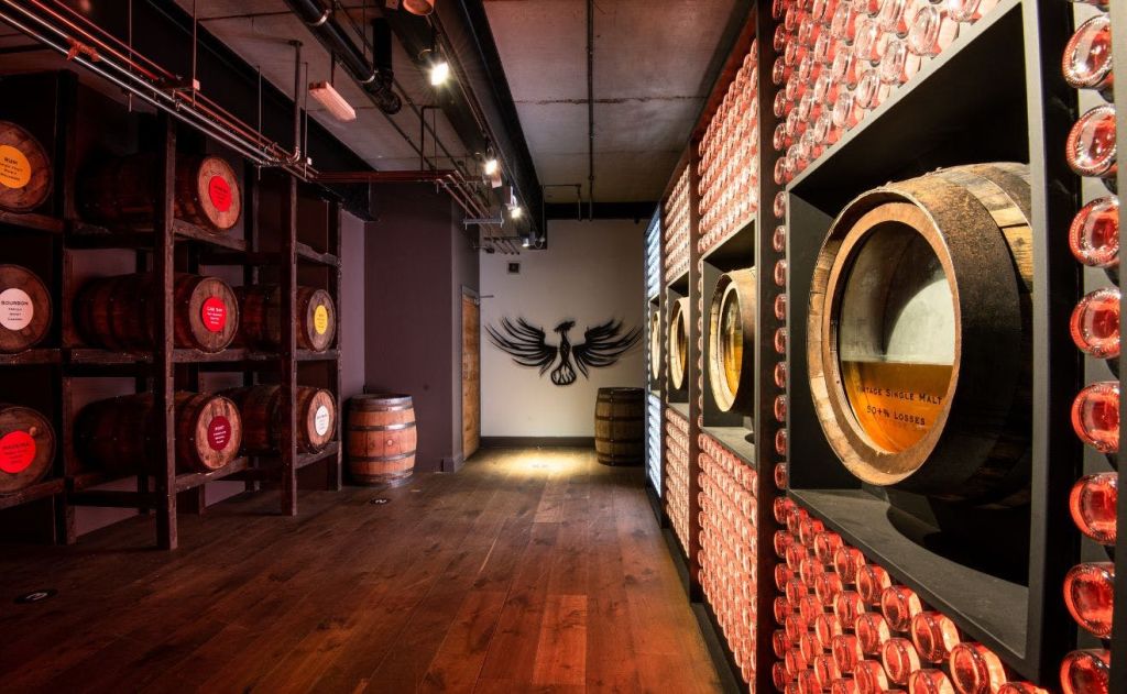 Teeling 위스키 증류소의 숙성 공간