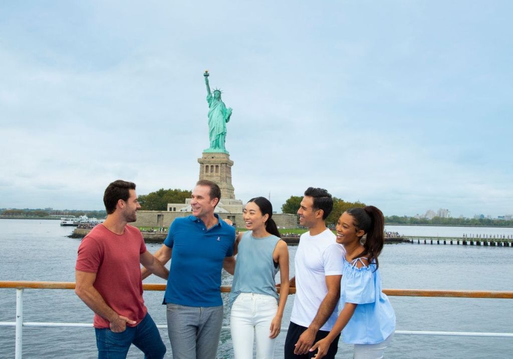 뉴욕 시그니처 점심 포함 크루즈