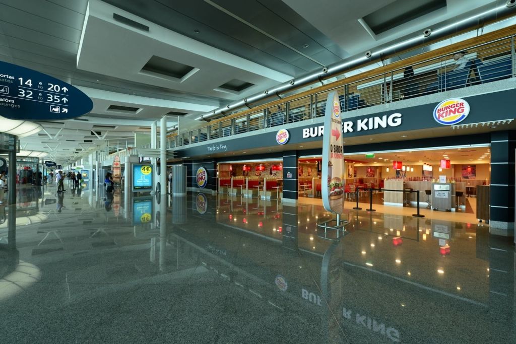 버거킹 프란시스쿠 드 사 카르네이루 공항 점