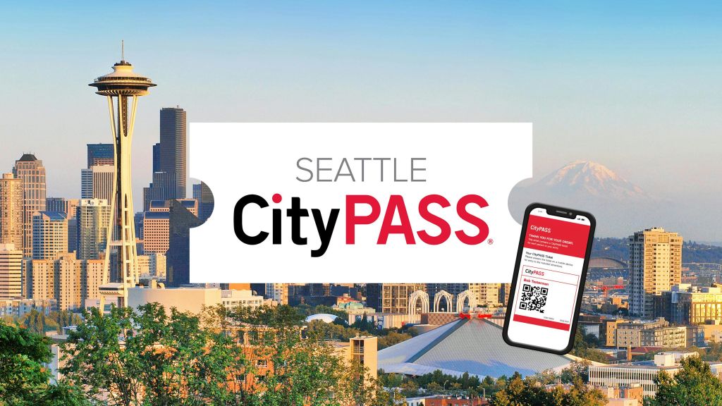 중앙에 CityPASS 로고가 있고 오른쪽에 디지털 CityPASS 티켓이 표시된 스마트폰이 있는 시애틀 스카이라인.