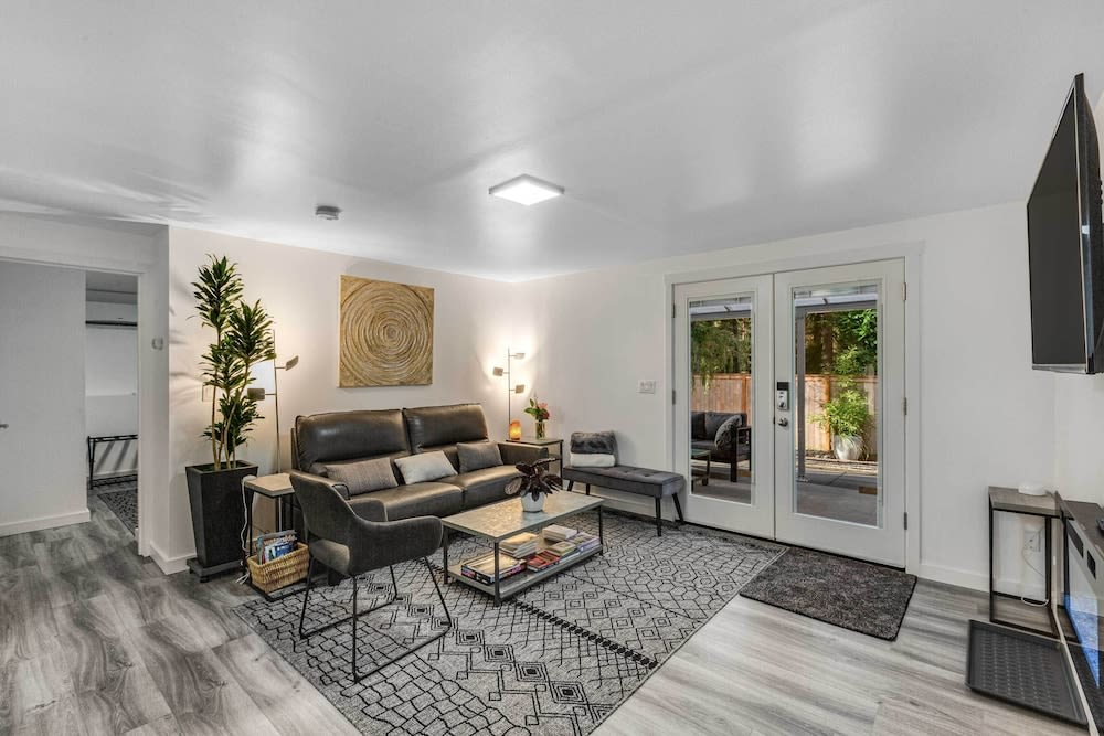 Dogfriendly Redmond Area Home With Fenced Yard! 트리플 숙소