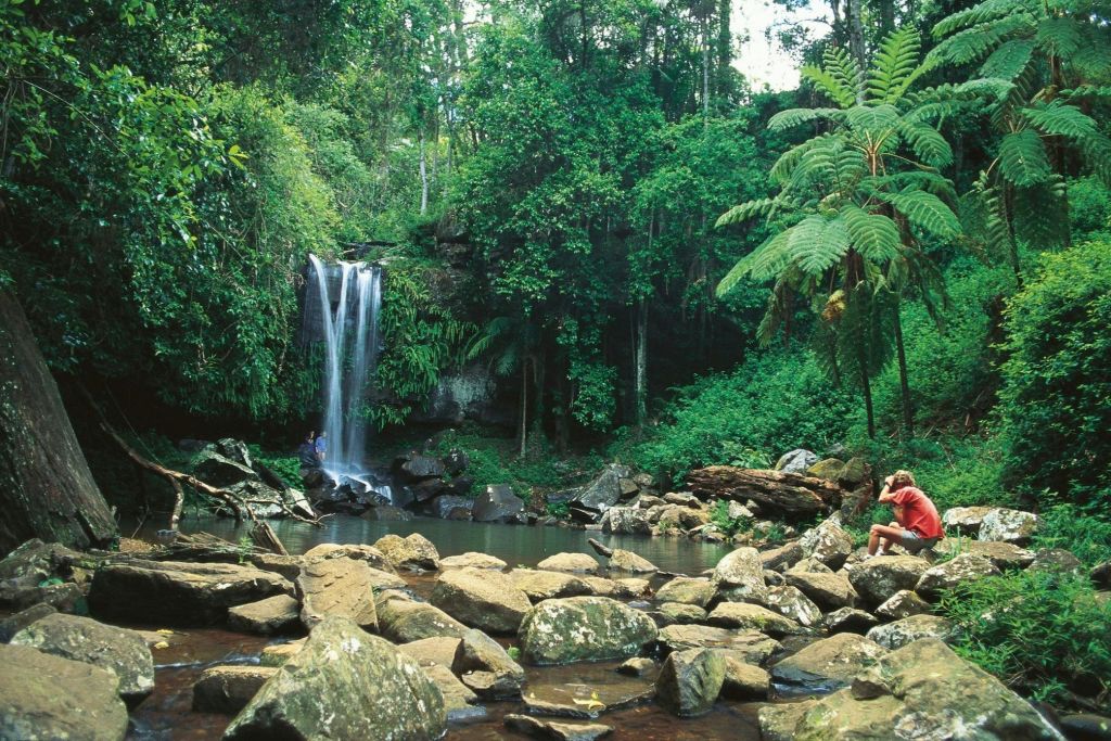 15분 동안 걷고 난 후의 폭포