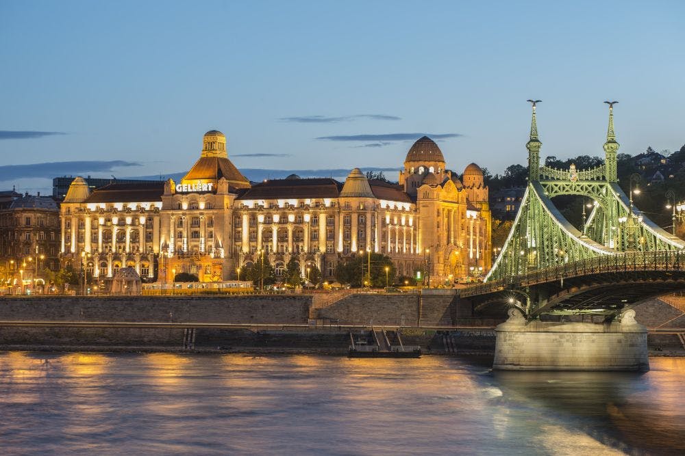 리버티 브리지 & 호텔 겔러트