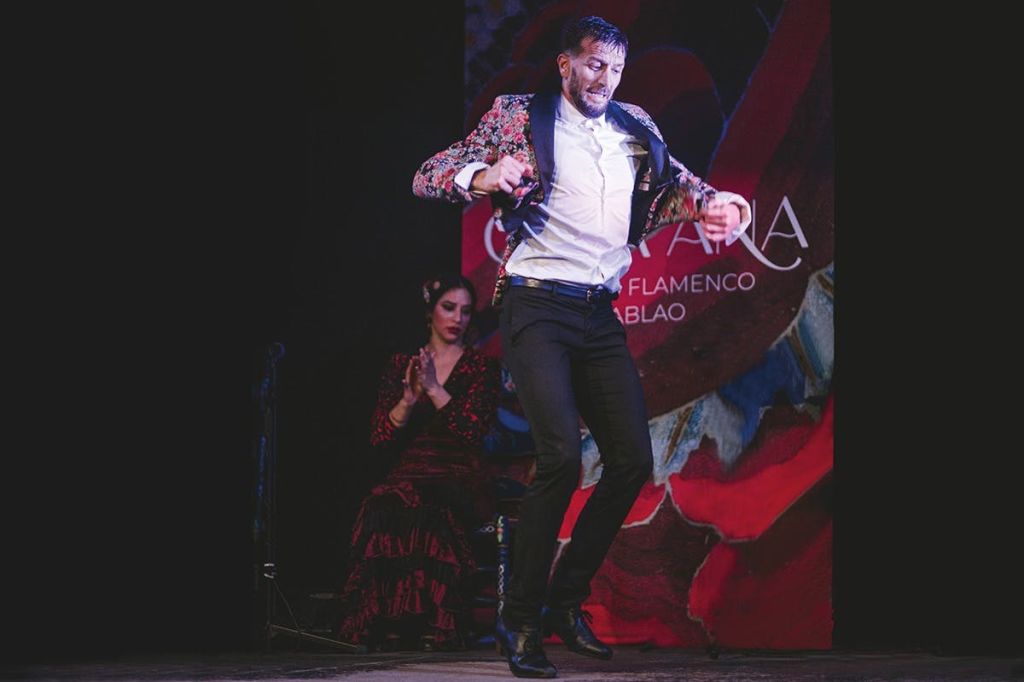 그라나다에서 즐기는 플라멩고 댄스