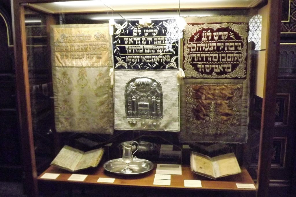 시나고그 인테리어