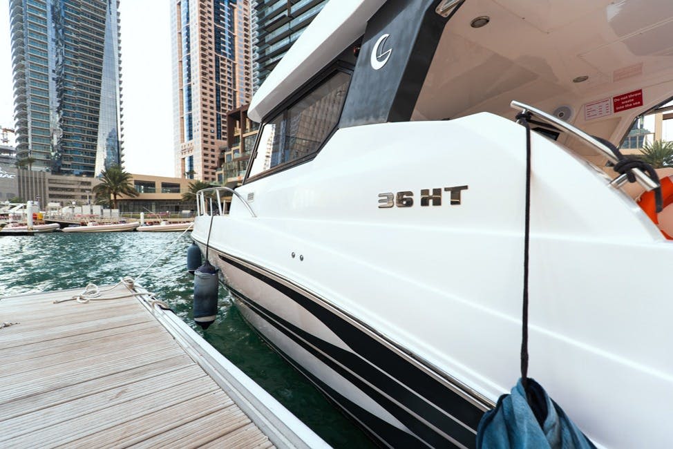 켄타우로스 헌장 - 36피트 요트 - 천둥