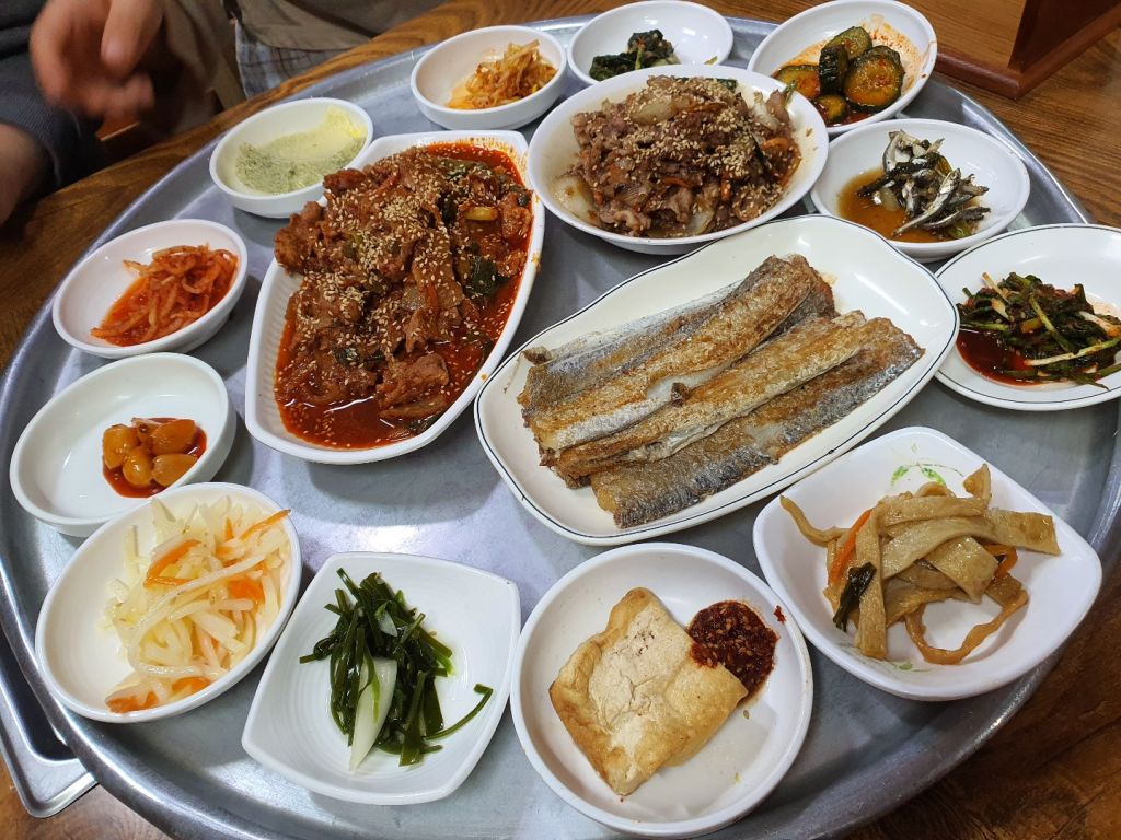 중앙 식육 식당