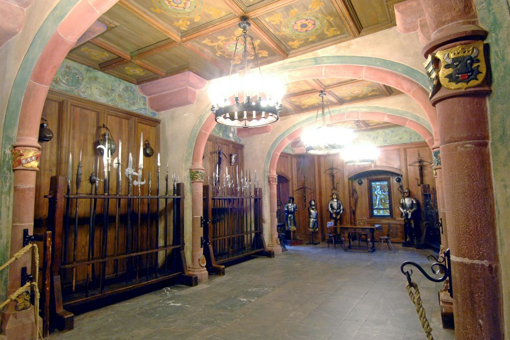 오트-쾨니히스부르 성