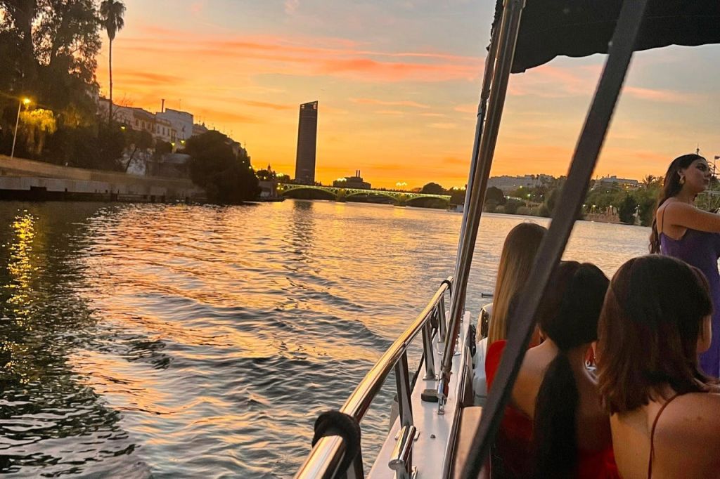 보트에서 바라보는 풍경