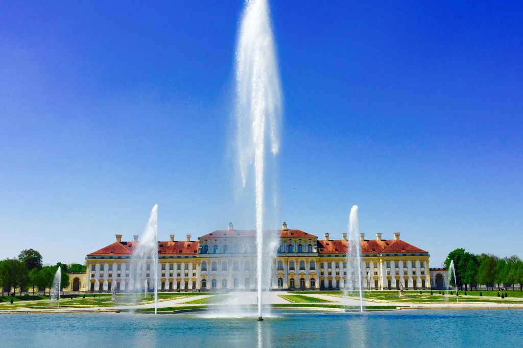 슐라이스하임 궁전 전망을 감상할 수 있는 공원