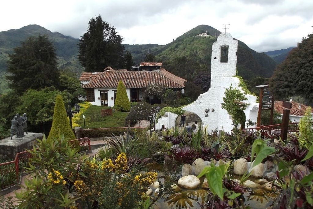 VIACRUSIS, 레스토랑 SAN ISIDRO