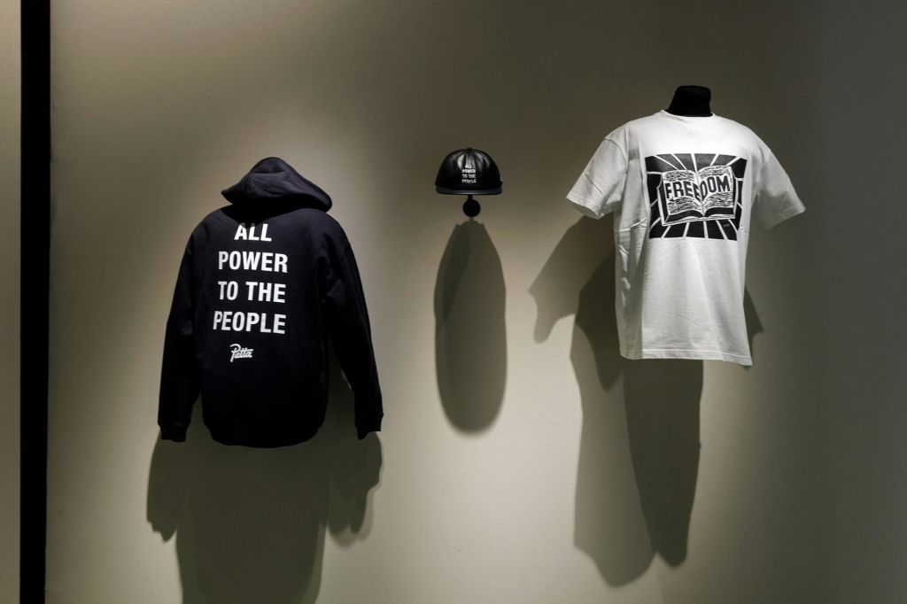 찬란한 빛 속에서