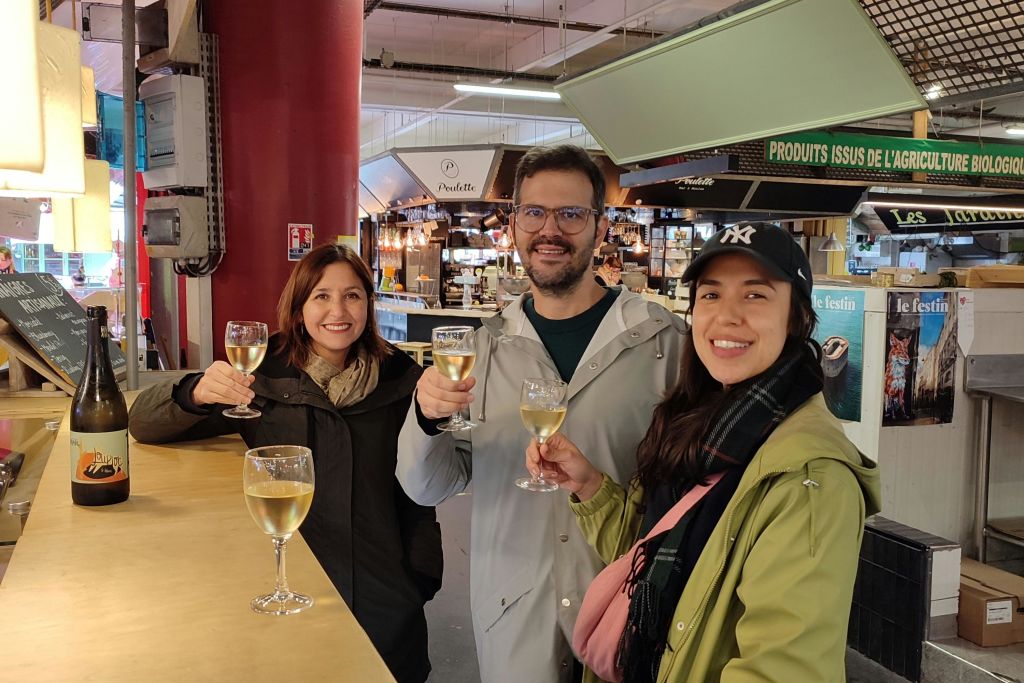 보르도의 환상적인 와인을 만나보세요.