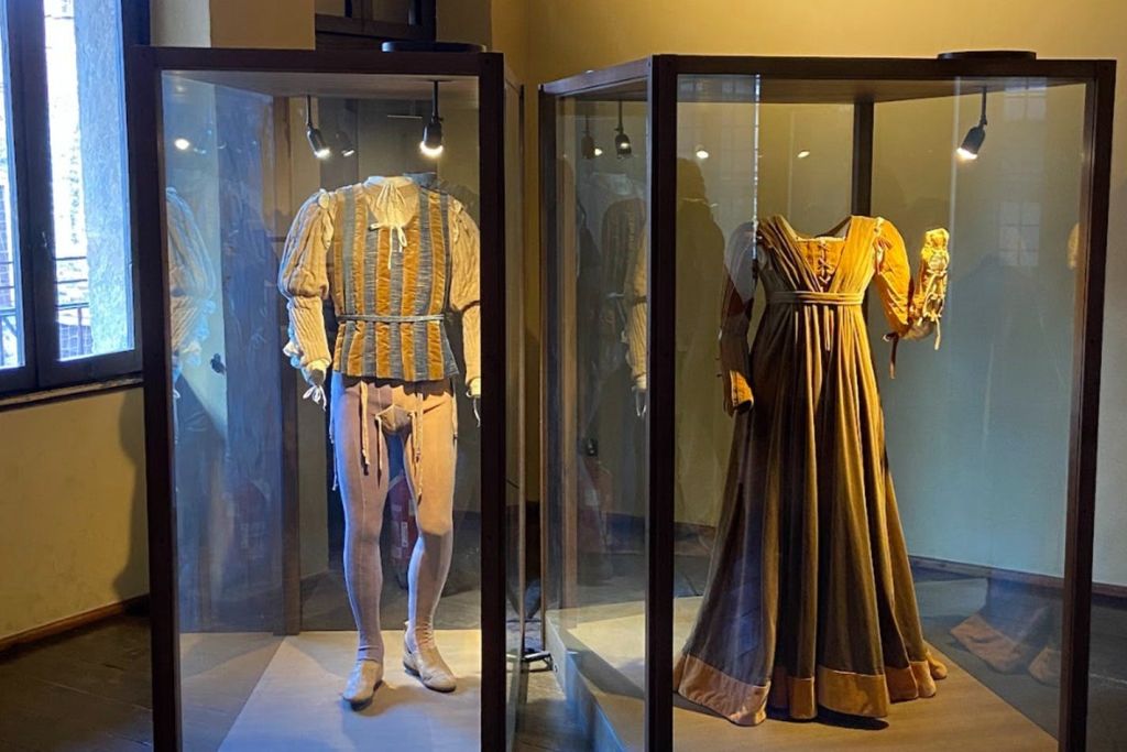 로미오와 줄리엣의 의상 (1968년 영화)