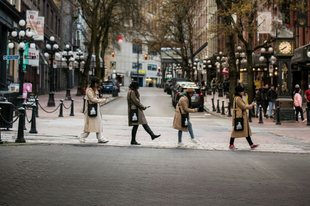 거리 건너기 비틀즈 - 탐정 스타일을 말해요