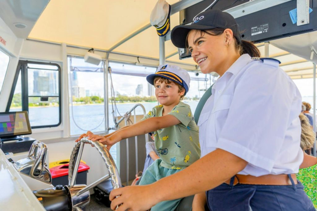 골드코스트 크루즈 투어 (2시간)