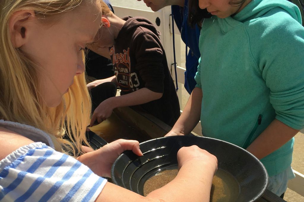 팬으로 풍요로움을 누리세요!