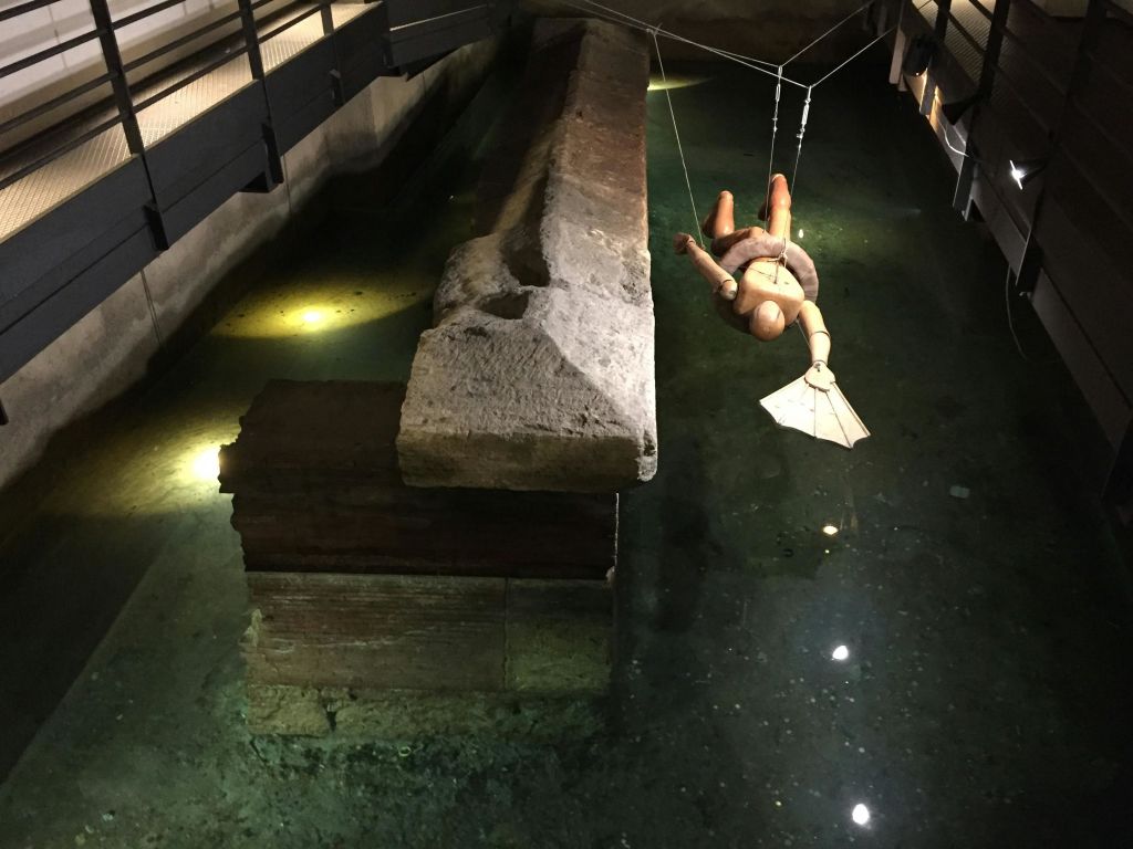 숨겨진 고고학 유적지!