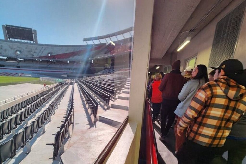 엘 모뉴멘탈 "스타디움