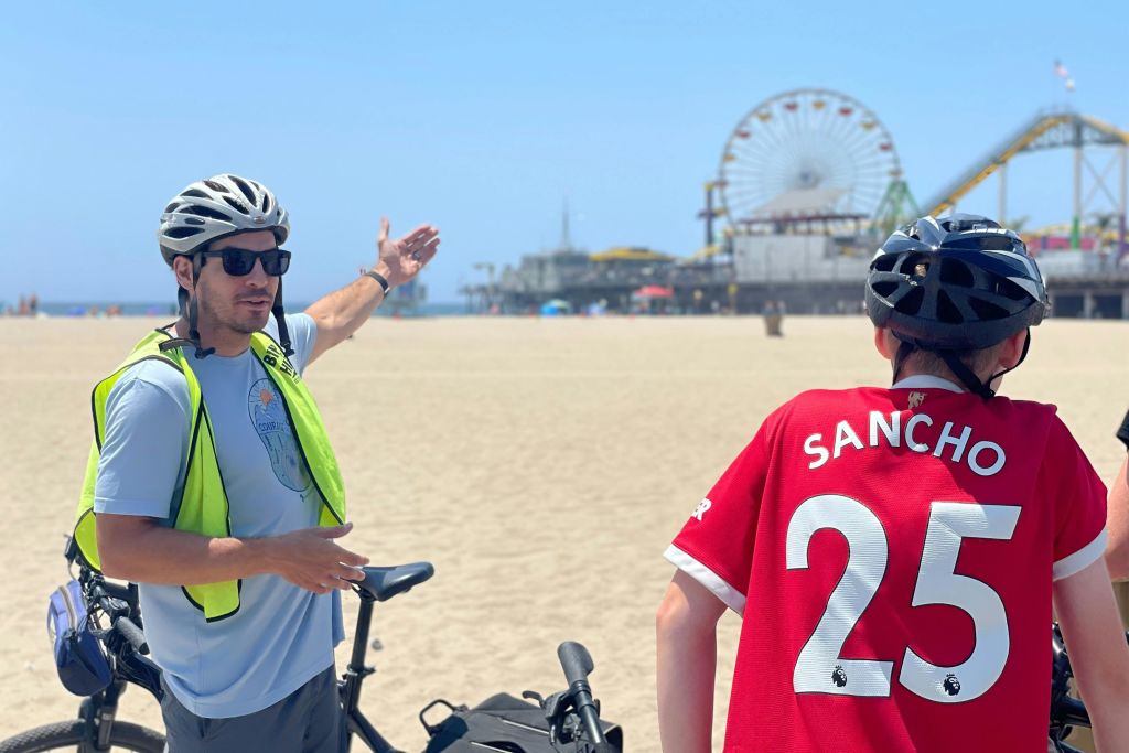 산타모니카 부두 앞 가이드 투어