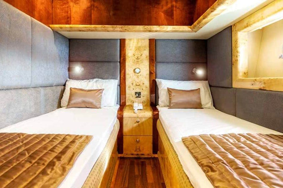 61피트 럭셔리 요트 전세 - 실버크리크