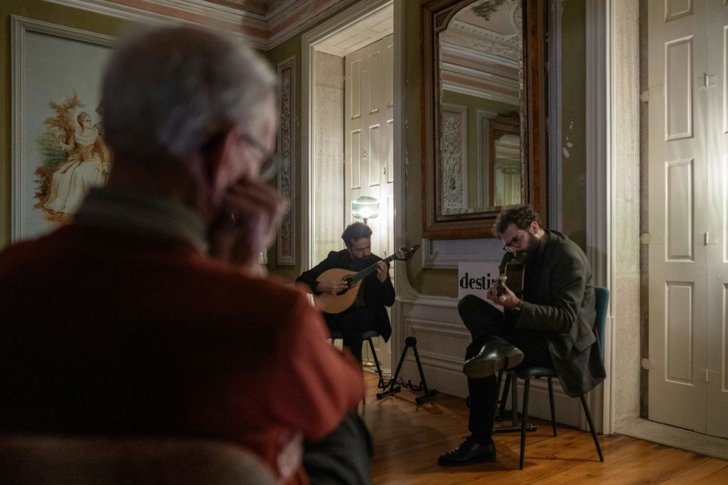 아름다운 포르투갈 기타를 감상하며!