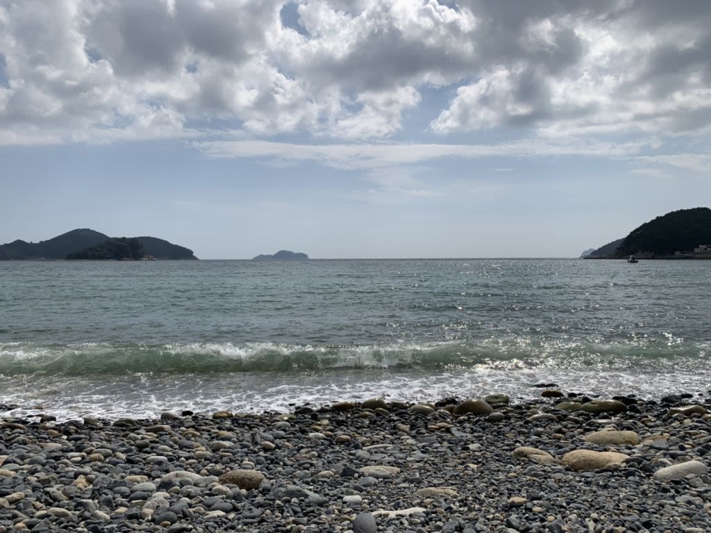 망치 몽돌 해수욕장