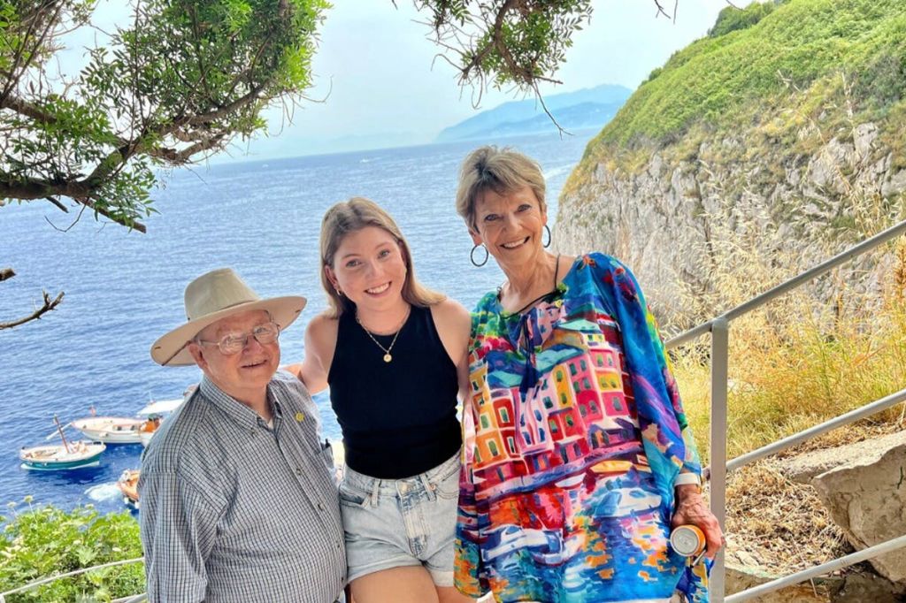 카프리 및 블루 그로토