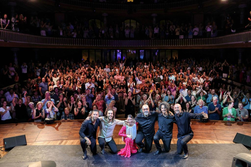 바르셀로나 3인조 기타 연주 & 플라멩고 공연